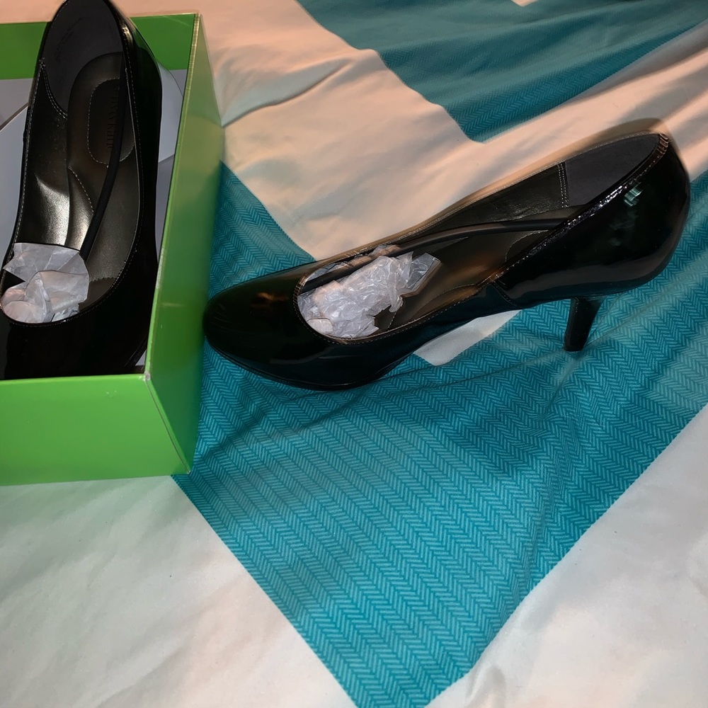 Classic heels